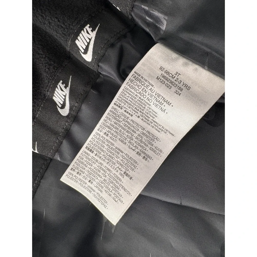 Boys Nike Puffer Full Zip Jacket Winter Coat Black 3T All Over Print